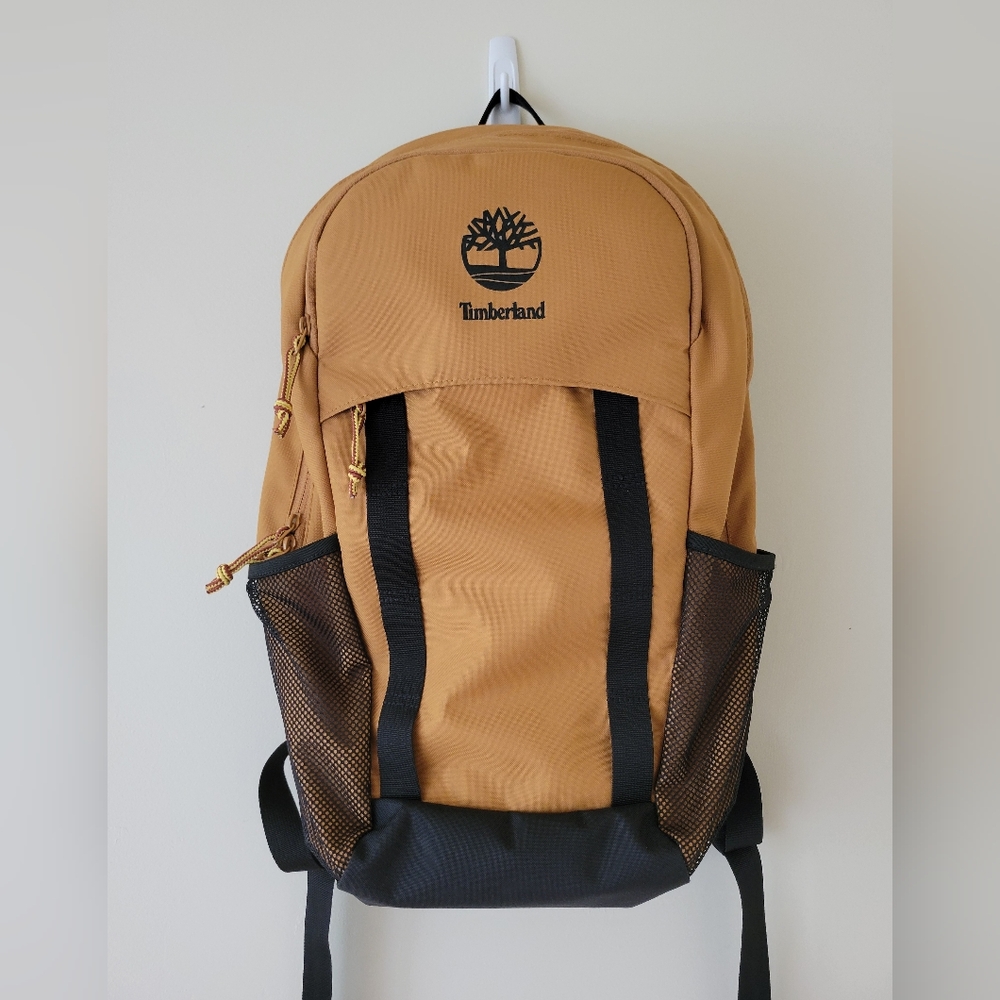 Timberland Calverton 26-Liter Backpack in Wheat